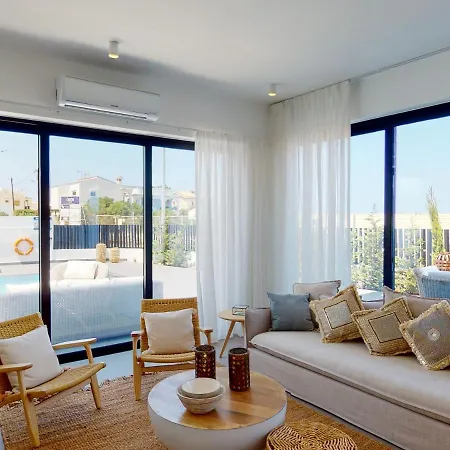 Sanders Konnos Bay Ismene - Marvellous 2-bedroom With A Side Sea View Πρωταράς