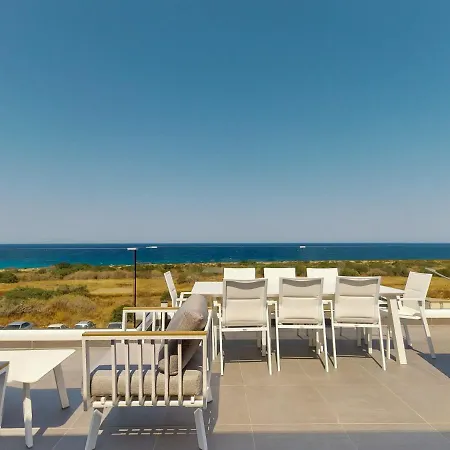 Sanders Konnos Bay Ismene - Marvellous 2-bedroom With A Side Sea View Πρωταράς