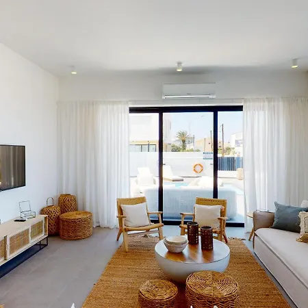 Villa Sanders Konnos Bay Ismene - Marvellous 2-bedroom With A Side Sea View